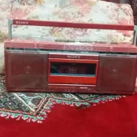 رادیو و ظبط صونی|کلکسیون اشیاء عتیقه|قدس, شهر‌قدس|دیوار