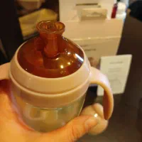 آبمیوه خوری کودک هی اور شیhe or she|اسباب و اثاث بچه|تهران, مینیسیتی (شهرک نفت)|دیوار