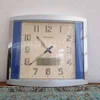 ساعت دیواری