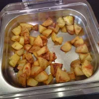 استخدام نظافتچی وخدمات هتل|استخدام سرایداری و نظافت|تبریز, |دیوار