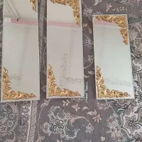 آینه روی دیوار