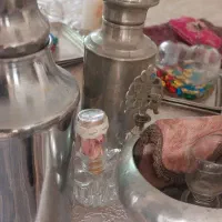 منقل واشیا قدیمی|کلکسیون اشیاء عتیقه|اصفهان, عسگریه|دیوار