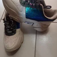 مقداری کفش  نو|حراج|اسلام‌شهر, شهرک سعیدیه|دیوار