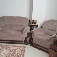 مبل راحتی ۹ نفره با میز عسلی و ۳تا جلو مبلی