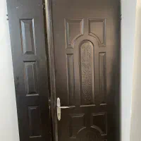 درب ورودی و سرویس