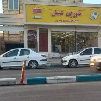 مغازه ۲۵۰ متری بر خیابان وحید|اجارهٔ مغازه و غرفه|سیرجان, |دیوار