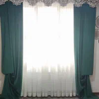 پرده پذیرایی سبز بهمراه کوسن ست و کتیبه