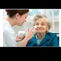 نگهداری از سالمند ۵ روز در هفته