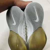 کفش فوتسالی لونارگتو|کیف، کفش، کمربند|گناباد, |دیوار