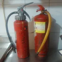 ۲ عدد کپسول اتش نشانی ۶ کیلویی