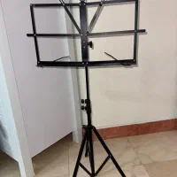 پایه نوت / زیرپایی