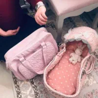 ساک حمل نوزاد دخترانه دستبافت کار دست کریر
