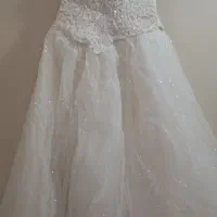 لباس عروس یقه قایقی فقط ۵۰۰تومان