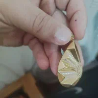 نیم ست گوشواره و پلاک دارای فاکتور خرید