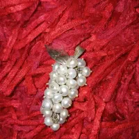 گرد آویز اصل مروارید خیلی قدیمی