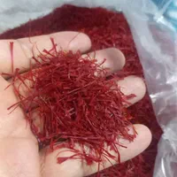 زعفران سوپر نگین اتویی صادراتی کلی وجزئی