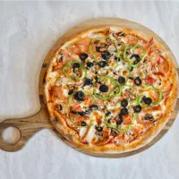 استخدام پیتزا زن و فرمن اقا و صندوقدار خانم|استخدام خدمات فروشگاه و رستوران|اصفهان, سیچان|دیوار