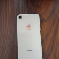 ایفون ۸ بسیار تمیز