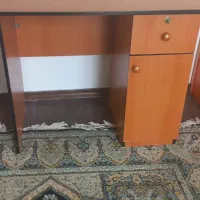میز و صندلی آشپزخانه و میز کامپیوتر