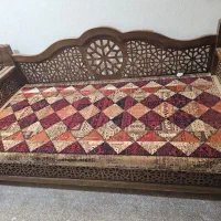 تخت سنتی نو با فرش‌‌۱۵میلیون