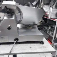 کالباسبر|فروشگاه و مغازه|صدرا-فارس, فاز ۱|دیوار