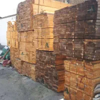 تعدادی نردبان زیر قیمت بازار چوبی بلند و کوتاه|عمده‌فروشی|تهران, مشیریه|دیوار