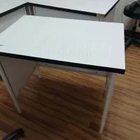 میز سبک ومستحکم مناسب مطالعه، طراحی،تحریر،کامپیوتر|میز تحریر و کامپیوتر|مشهد, دانشجو|دیوار