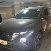 توسان ۲۰۲۲ بی رنگ