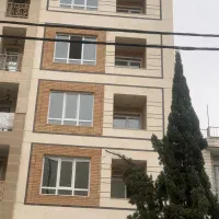 گلبرگ کرمان ۶۸ متر فول امکانات
