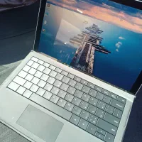 سرفیس پرو ۵ سیم کارت خور