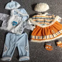 تعداد زیادی لباس