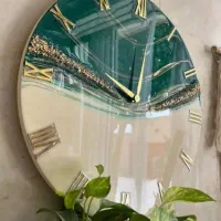 ساعت رزین