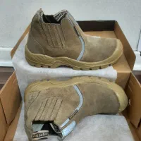 پوتین ایمنی|کیف، کفش، کمربند|بندر ماهشهر, |دیوار