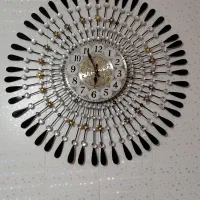 ساعت دیواری