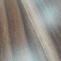 آیینه و شمعدان با میز