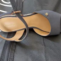 کفش زنانه تامی سایز ۴۰|کیف، کفش، کمربند|شاهین‌شهر, پاسداران|دیوار