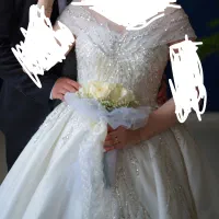 لباس عروس لباس فرمالیته لباس عقد تمیز و سالم