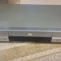 یک دستگاهDVD