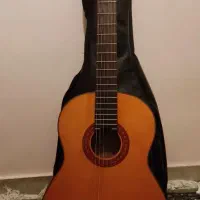 گیتار یاماها C-70 نو سری قدیم