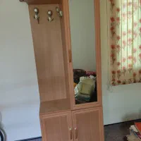 جاکفشی و جا لباسی آینه دار در شهرک پردیس جم