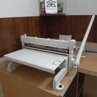 دستگاه پانچ عتیقه