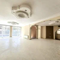 ۱۸۰ متر ویلایی مناسب کار و سکونت