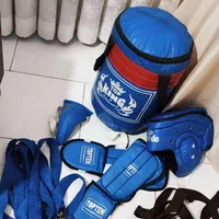 لوازم کامل کاراته کاملا سالم و تمیز