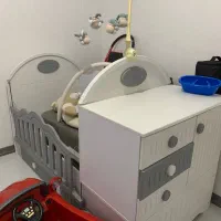 تخت کودک و نوجوان