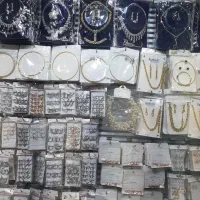 فروشنده بدلیجات