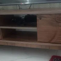 میز تلویزیون در حد نو