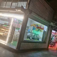 واگذاری-مغازه-آب-میوه-بستنی-با-تمام-وسایل