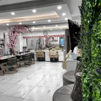 اجاره صندلی در آموزشگاه و مرکز تخصصی بانوان