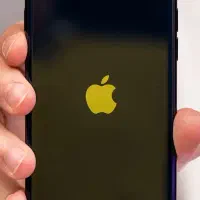 آیفون SE مشکی