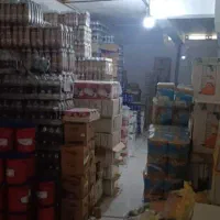 راننده با ماشین باری